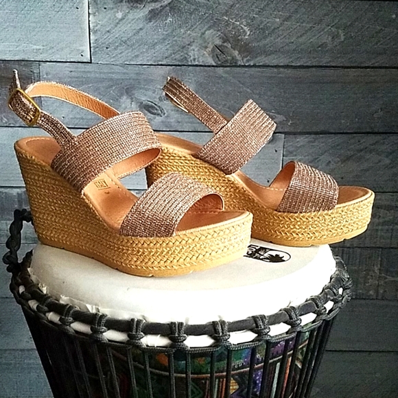 Seychelles Shoes - SEYCHELLES SHIMMER SANDAL WEDGES